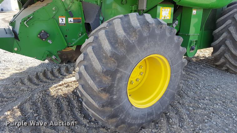 image for item DD5430 2007 John Deere 9660 STS RWA combine