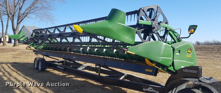 image for item DD5432 2008 John Deere 635F Hydraflex head