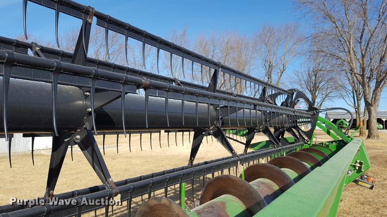 image for item DD5432 2008 John Deere 635F Hydraflex head