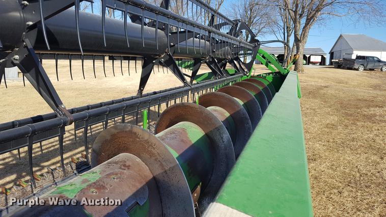 image for item DD5432 2008 John Deere 635F Hydraflex head