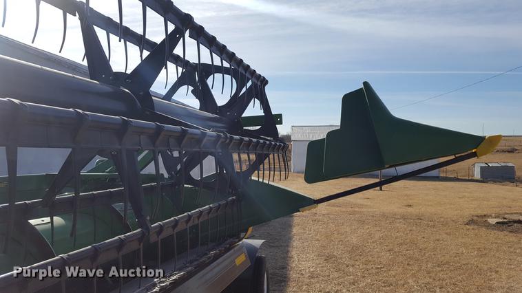 image for item DD5432 2008 John Deere 635F Hydraflex head