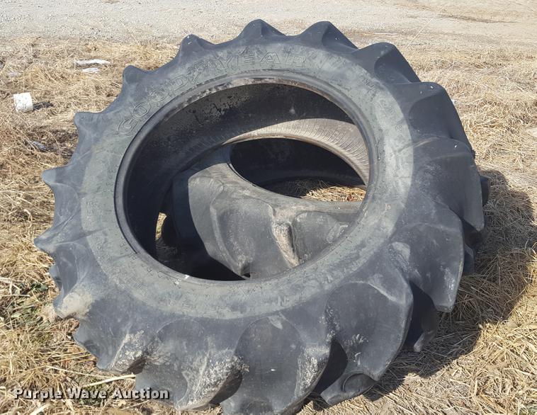 image for item DD5438 (6) Goodyear tires