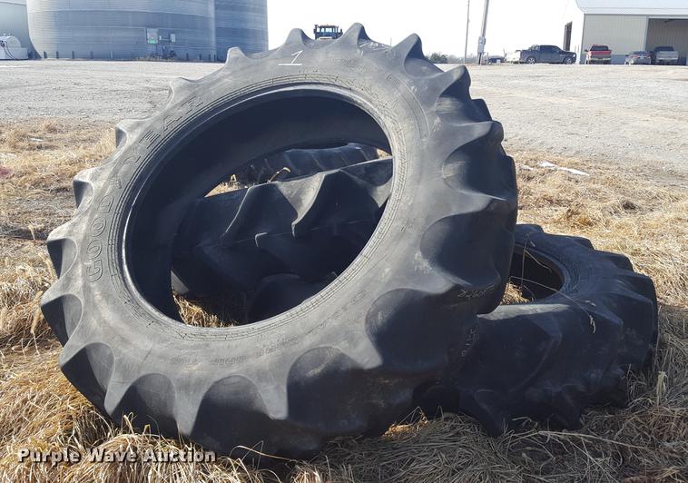 image for item DD5438 (6) Goodyear tires