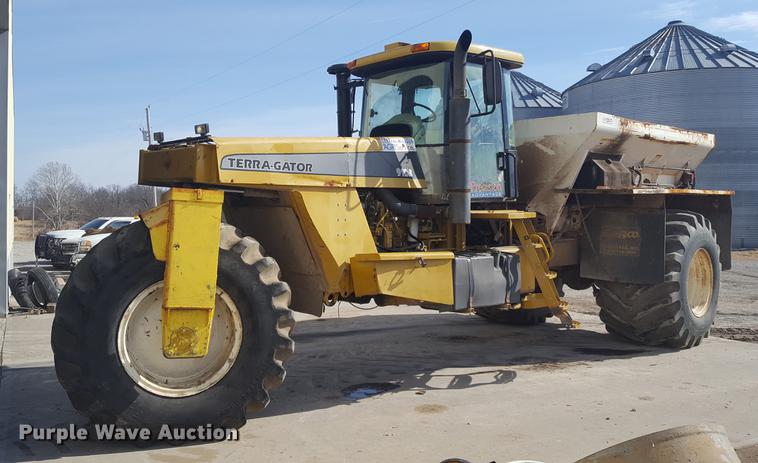 image for item DD5440 Ag-Chem TerraGator 9103 self-propelled applicator