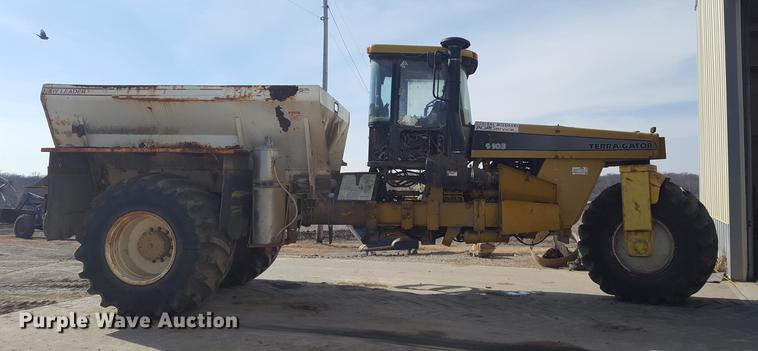 image for item DD5440 Ag-Chem TerraGator 9103 self-propelled applicator
