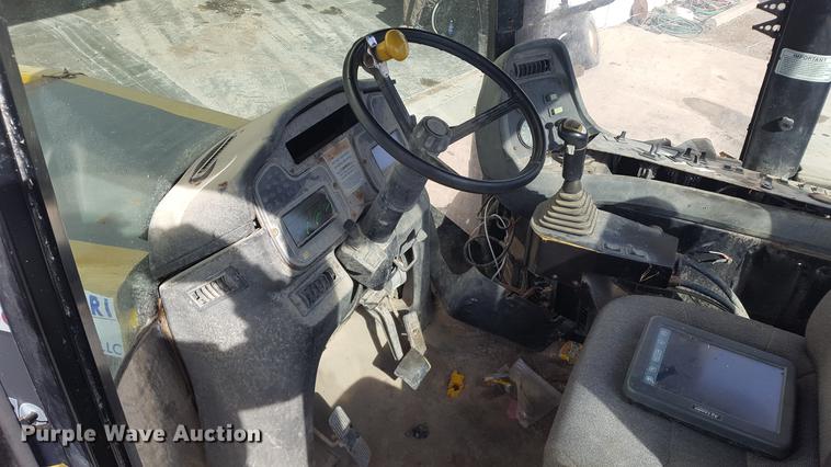 image for item DD5440 Ag-Chem TerraGator 9103 self-propelled applicator