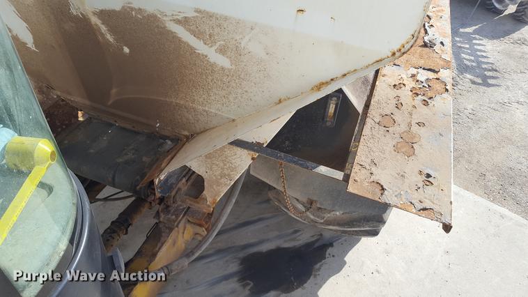 image for item DD5440 Ag-Chem TerraGator 9103 self-propelled applicator