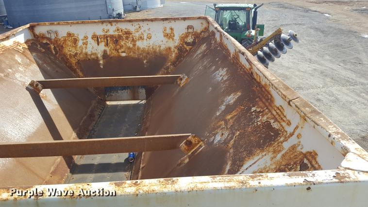 image for item DD5440 Ag-Chem TerraGator 9103 self-propelled applicator