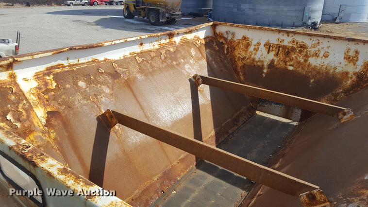 image for item DD5440 Ag-Chem TerraGator 9103 self-propelled applicator