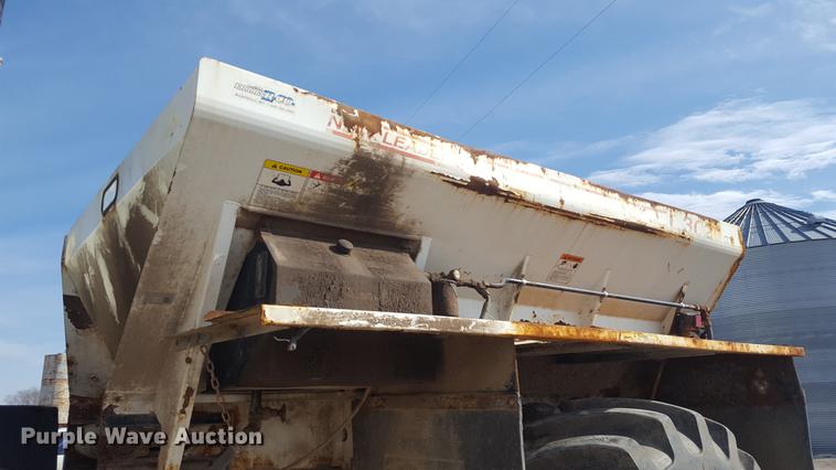 image for item DD5440 Ag-Chem TerraGator 9103 self-propelled applicator