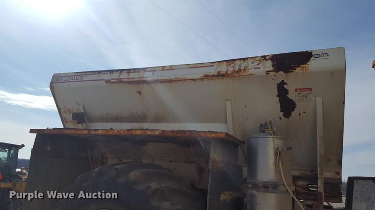 image for item DD5440 Ag-Chem TerraGator 9103 self-propelled applicator