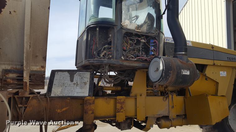image for item DD5440 Ag-Chem TerraGator 9103 self-propelled applicator