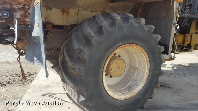 image for item DD5440 Ag-Chem TerraGator 9103 self-propelled applicator