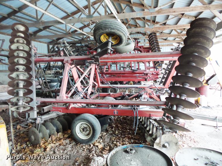 image for item EA9670 International 496 tandem disk harrow