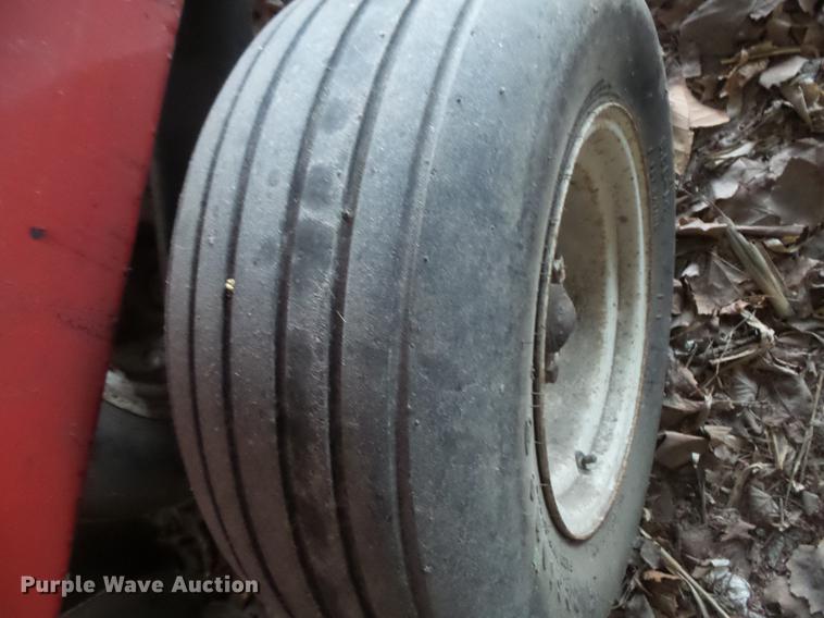 image for item EA9670 International 496 tandem disk harrow