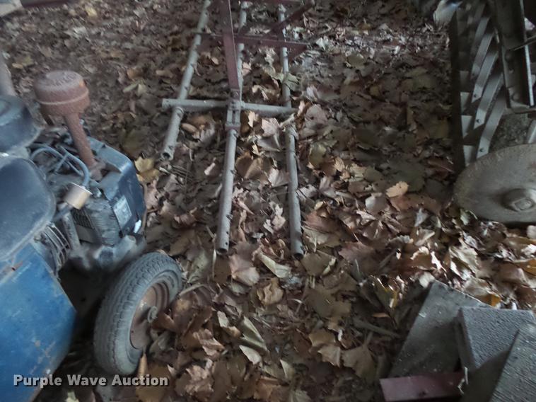 image for item EA9670 International 496 tandem disk harrow