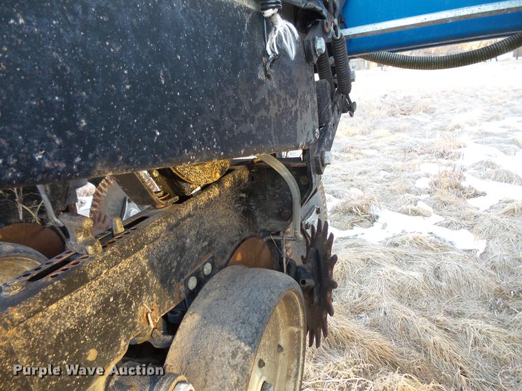 image for item EA9688 Kinze 2600 no-till planter