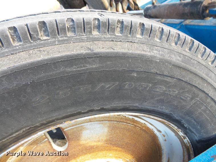 image for item EA9688 Kinze 2600 no-till planter