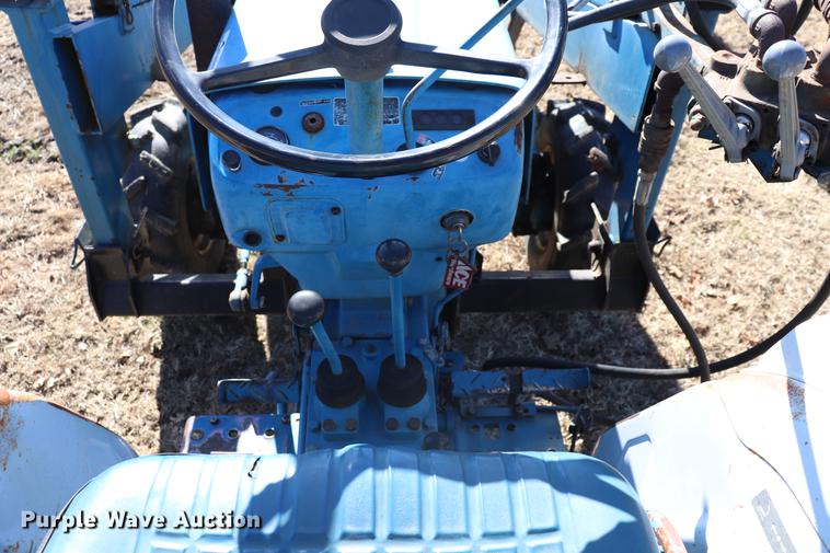 image for item EC9407 Ford 1310 tractor