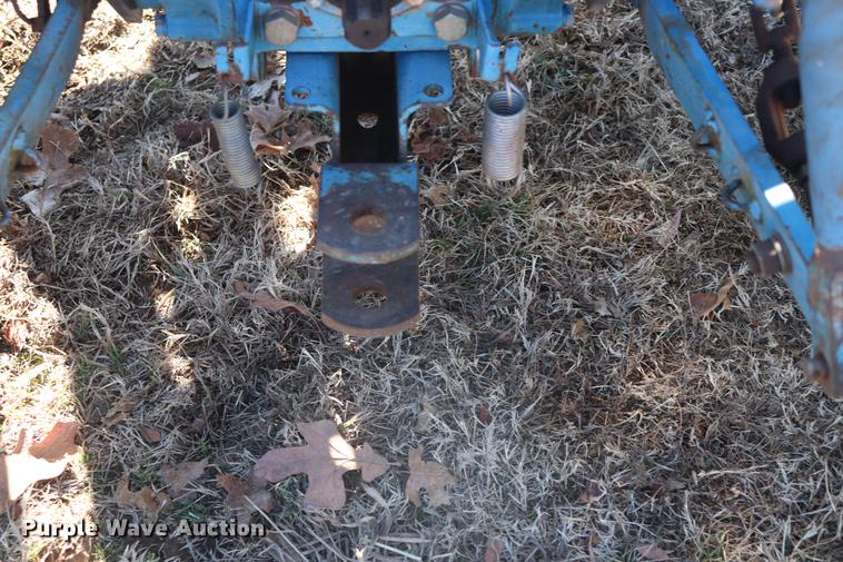 image for item EC9407 Ford 1310 tractor