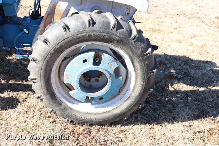 image for item EC9407 Ford 1310 tractor