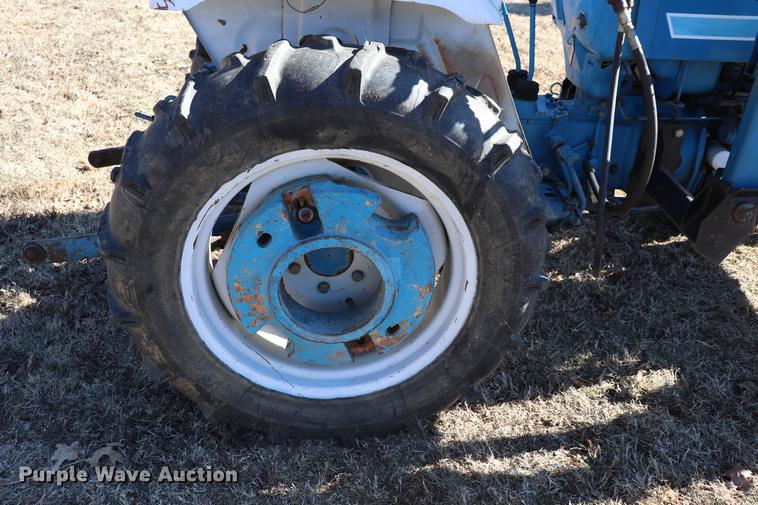 image for item EC9407 Ford 1310 tractor