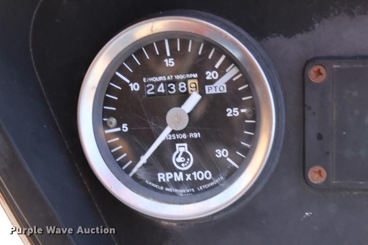 image for item EC9408 International 584 tractor