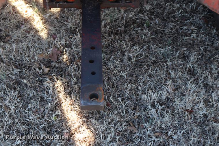 image for item EC9409 International 886 tractor