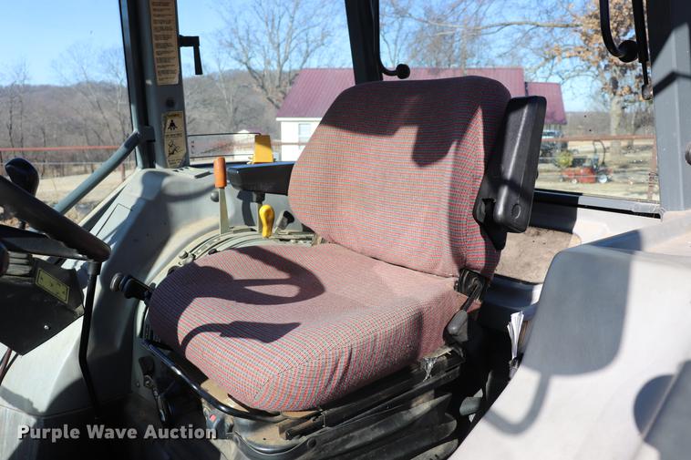 image for item EC9410 Massey Ferguson 4243 tractor