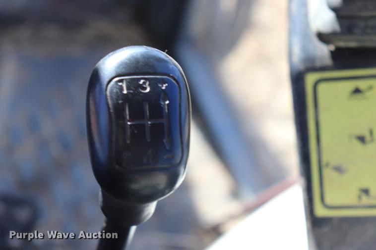 image for item EC9410 Massey Ferguson 4243 tractor