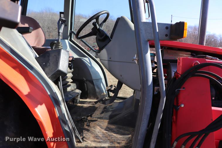 image for item EC9410 Massey Ferguson 4243 tractor