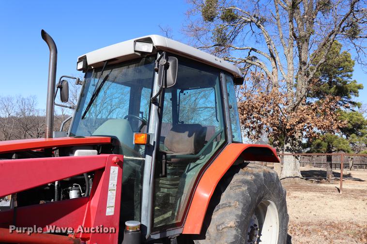 image for item EC9410 Massey Ferguson 4243 tractor