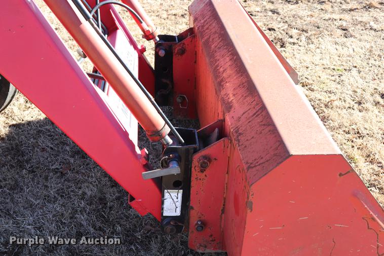 image for item EC9410 Massey Ferguson 4243 tractor