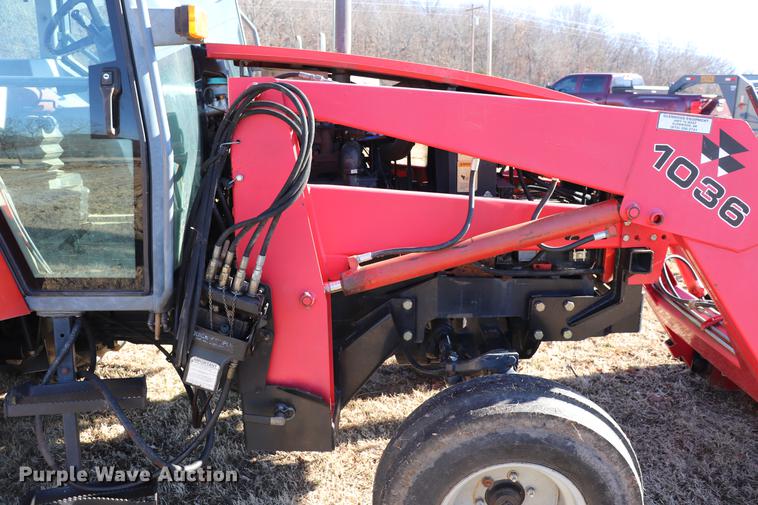 image for item EC9410 Massey Ferguson 4243 tractor
