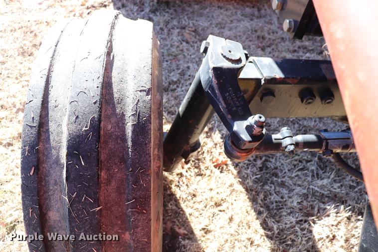 image for item EC9410 Massey Ferguson 4243 tractor