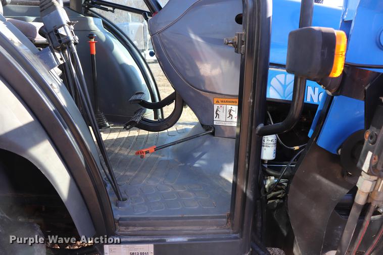 image for item EC9411 New Holland TD80D tractor