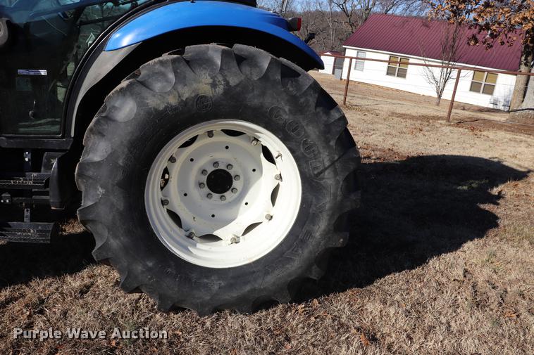 image for item EC9411 New Holland TD80D tractor