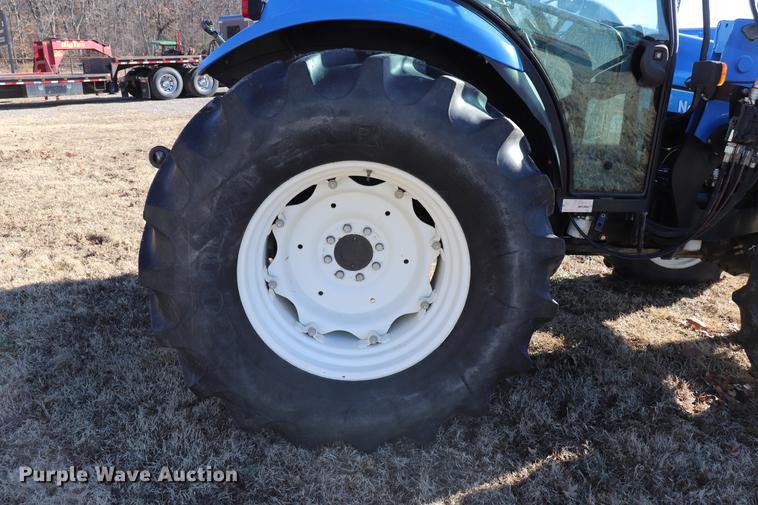 image for item EC9411 New Holland TD80D tractor