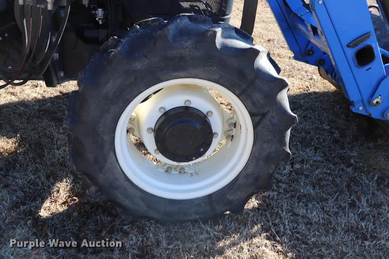 image for item EC9411 New Holland TD80D tractor