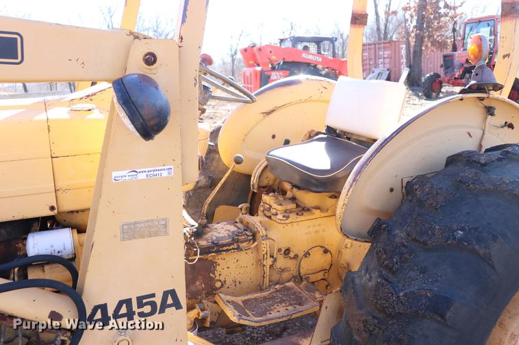 image for item EC9412 Ford 445A tractor