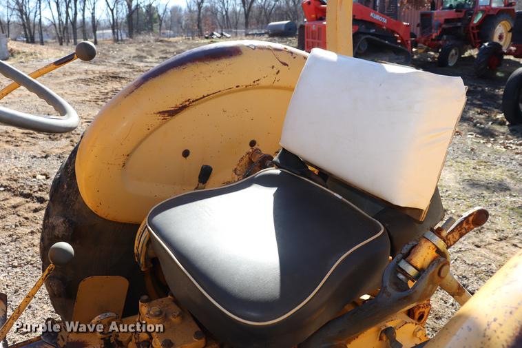 image for item EC9412 Ford 445A tractor