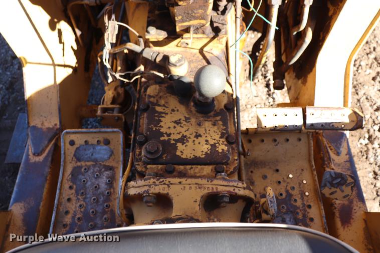 image for item EC9412 Ford 445A tractor