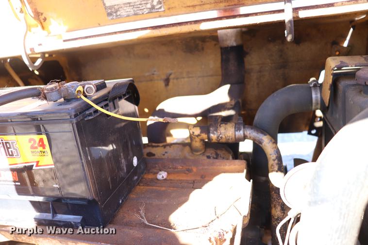 image for item EC9412 Ford 445A tractor