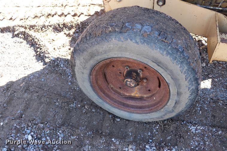 image for item EC9412 Ford 445A tractor