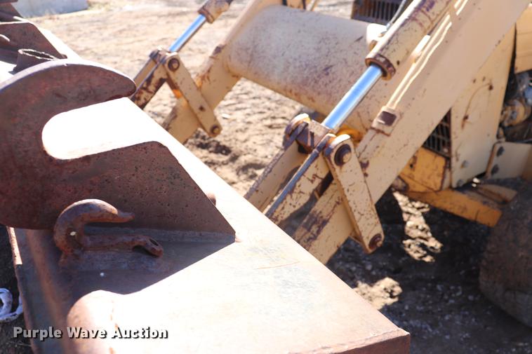 image for item EC9412 Ford 445A tractor