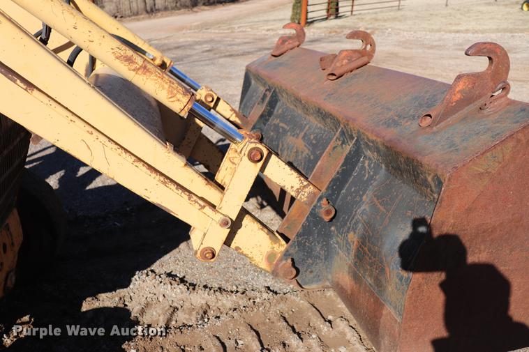 image for item EC9412 Ford 445A tractor