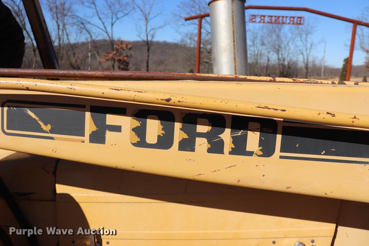 image for item EC9412 Ford 445A tractor