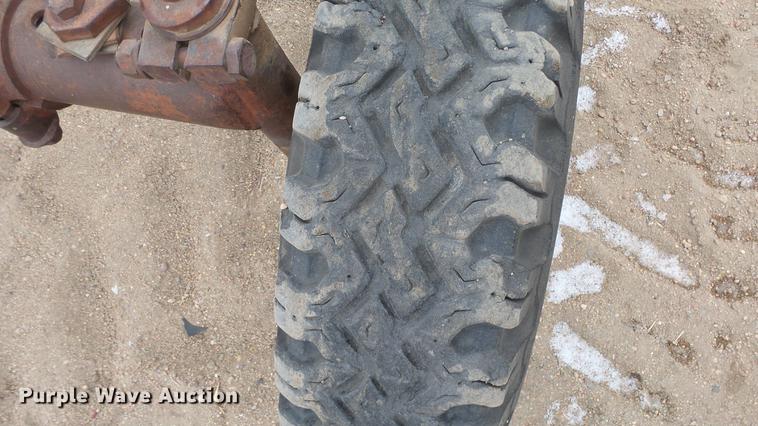 image for item EC9631 International 460 tractor