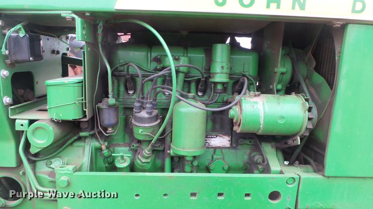 image for item EC9632 John Deere 2010 tractor