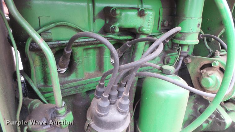 image for item EC9632 John Deere 2010 tractor